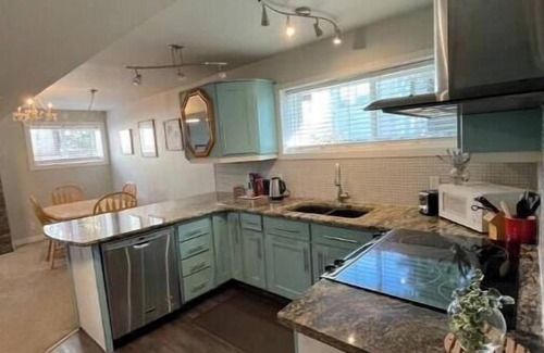 East Hill Apartment | Cozy and comfortable