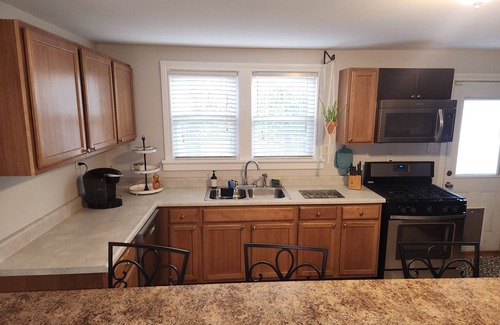 Ballwin House | Cozy and Comfortable Home in West County