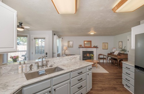 Corvallis House | Cozy and Comfortable 3 Bedroom Vacation Rental