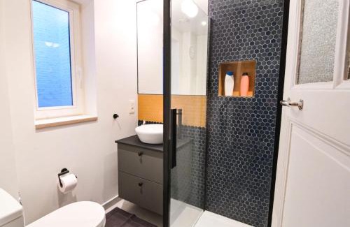 Onze-Lieve-Vrouw-ter-Sneeuw House | Cozy and confortable room near Brussels Central Station