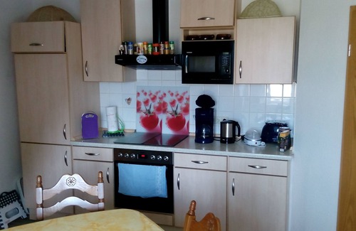 Karlberg Villa | Cozy and generously equipped apartment with balcony in Dörphof
