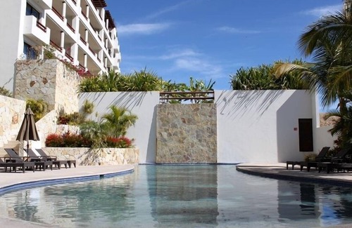 San Jose del Cabo Condo | Cozy and Homely Condo With Huge Terrace & Incredible Ocean Views