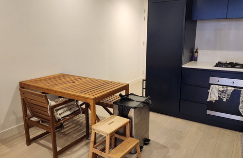 Hurstville Apartment | Cozy and Modern 1 Bedroom in Hurstville