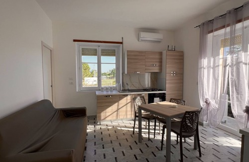 Fuscaldo Apartment | Cozy and modern apartment a stone's throw from the sea