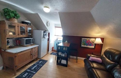 Escalante Apartment | Cozy and quiet apartment on the second floor