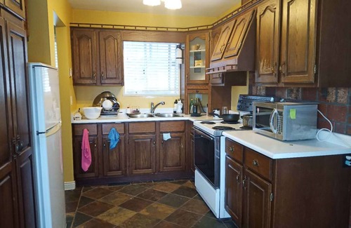 Richmond House | Cozy and quiet room, separate living room and kitchen suite