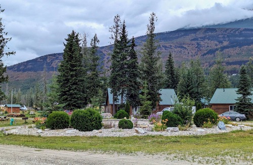 McBride Cabin | Cozy and Relaxing Getaway Cabin #2