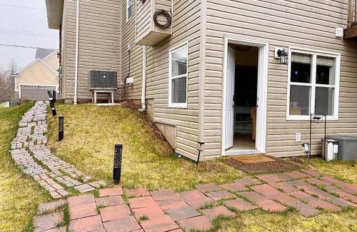 Halifax Apartment | Cozy and stylish entire suite in Halifax