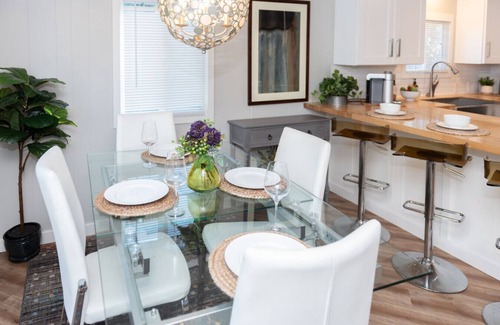 Grayland House | Cozy and Stylishly-Walk To The Beach - Sleeps 5