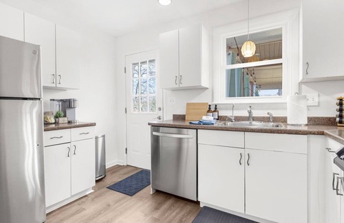 Cape Saint Claire House | Cozy Annapolis Getaway: Firepit, Pet-Friendly, Fenced Yard, Beach Access