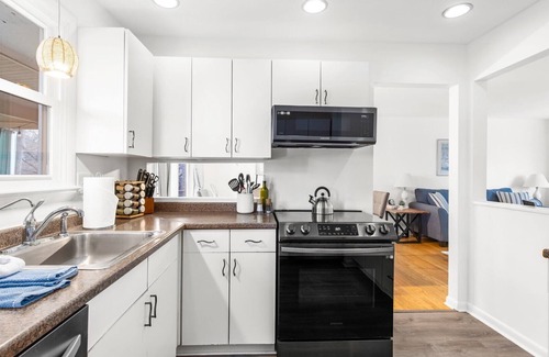 Cape Saint Claire House | Cozy Annapolis Getaway: Firepit, Pet-Friendly, Fenced Yard, Beach Access