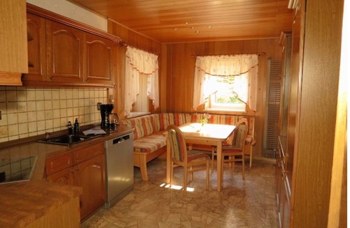 Weiden in der Oberpfalz Apartment | Cozy apartment with terrace near Weiden