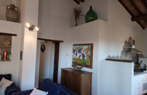 Casamaggiore House | Cozy apartment in an old farmhouse in the countryside between Umbria and Tuscany