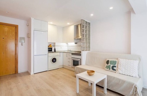 Playa Pobla de Farnals Apartment | Cozy apartment next to the beach