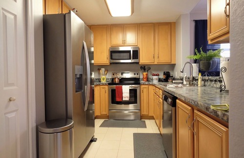 Naples Condo | Cozy apart in a quiet neighborhood, with beautiful views.