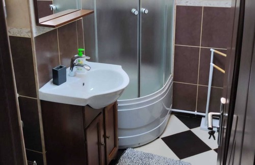 Galati Apartment | Cozy apartament, 5 minutes from center City, 2 minutes from Danube.