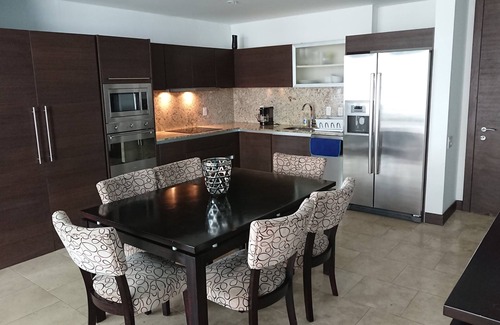 Punta Pacifica Apartment | Cozy Apartament in Trump Tower