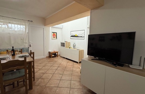 Brancaleone Apartment | Cozy apartment with garden.