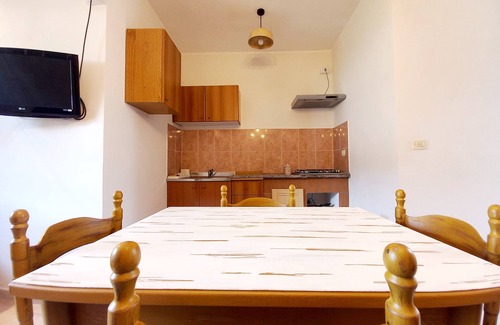 Corleto Monforte Apartment | Cozy Apartment in Medieval Old Town