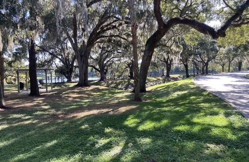 Altamonte Springs Apartment | Cozy apartment in Altamonte with 24H Gym, Dog Run, Tennis Court, and Pool