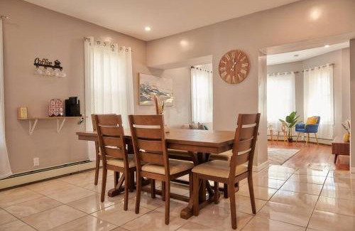 Smith Hill Apartment | Cozy apartment 1st 10min Walk Downtown and City View