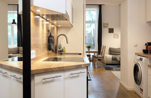 Neulerchenfeld Apartment | Cozy apartment, 2 big private terraces, 8 min to city center