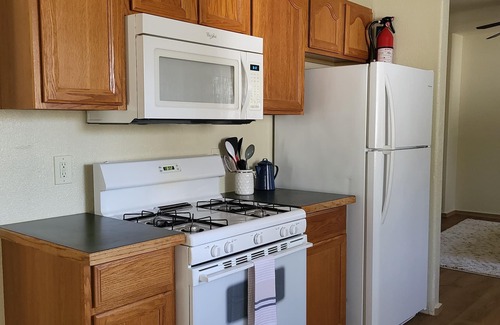 Midland Apartment | Cozy Apartment #2 Near Midland City Center