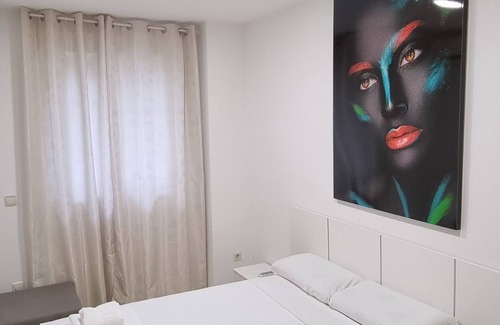 Pueblo Nuevo House | Cozy Apartment 2km from Plaza de Toros