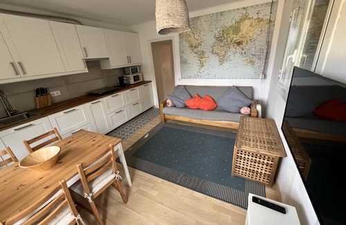 Sa Riera Apartment | Cozy Apartment 300 M. from Sa Riera Beach, Begur