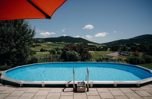 Ruhmannsfelden Apartment | Cozy apartment (40sqm) with balcony and free WiFi
