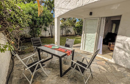 Pointe aux Canonniers Apartment | Cozy Apartment, 5 minutes walk from amazing beach.