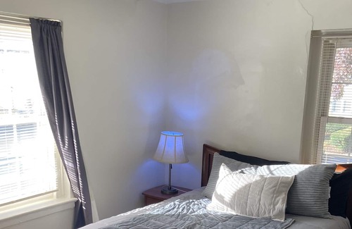 Norfolk Apartment | Cozy Apartment 6 minutes away from Sentara Norfolk General Hospital!