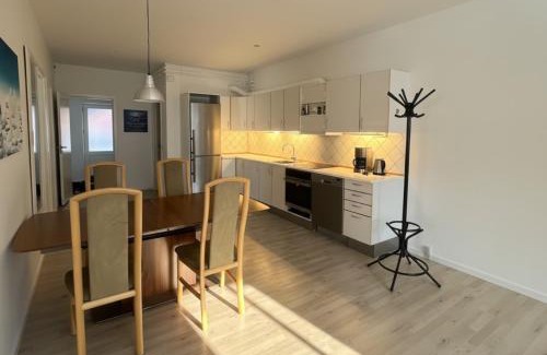 Nuussuaq Apartment | Cozy Apartment by Harbour, 2 Min Walk to Shops
