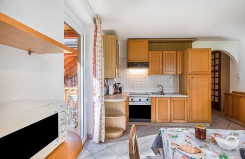 Almazzago Apartment | Cozy Apartment “Casa Penasa 3”, CIPAT 022064-AT-064790, with Mountain View