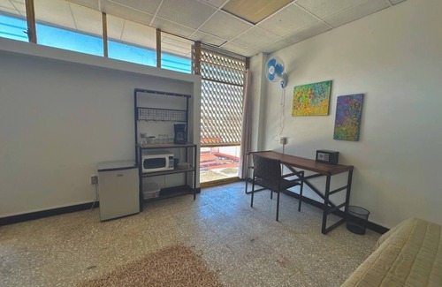 Amon Apartment | Cozy Apartment Central Location