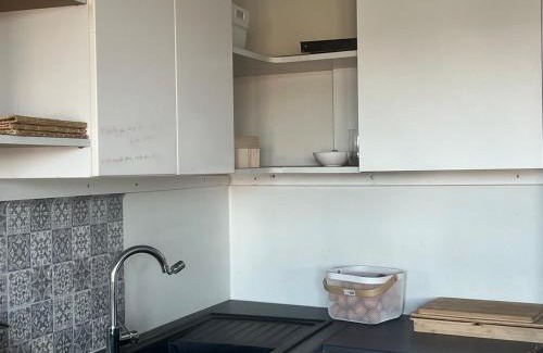 Courcelles Apartment | Cozy apartment - Charleroi Airport