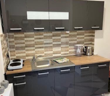 Nagyteteny Apartment | Cozy apartment close to M0 way