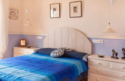 Santa Pola Apartment | Cozy apartment facing the sea