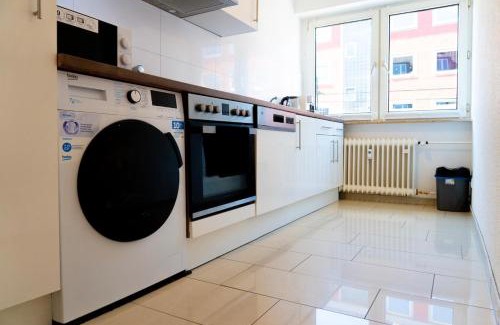 Sudostviertel Apartment | COZY Apartment for 6 People CENTRAL LOCATION
