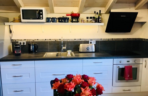 Bons-en-Chablais Apartment | Cozy apartment 30 mins from Geneva