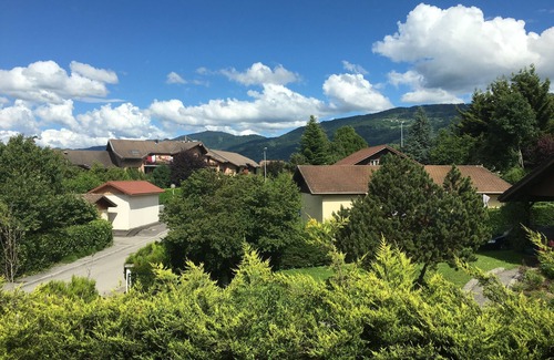 Bons-en-Chablais Apartment | Cozy apartment 30 mins from Geneva