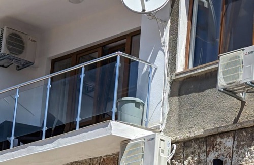 Balchik Apartment | Cozy apartment front line by the promenade boardwalk and beach walking distance.