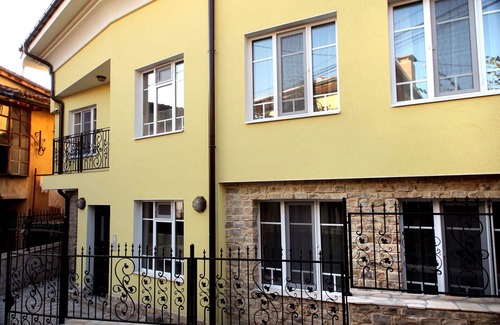 Veliko Tarnovo Apartment | COZY APARTMENT IN THE OLD TOWN -3