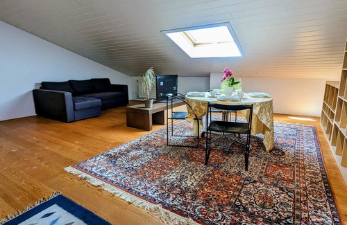 SantʼAntonino Apartment | Cozy apartment in central area
