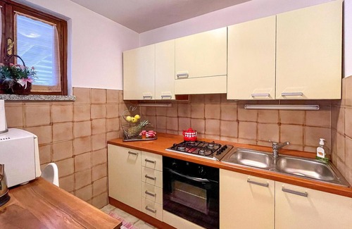 Anfo Apartment | Cozy apartment in Anfo with WiFi