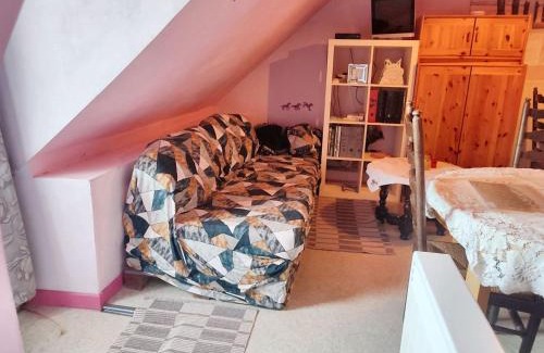 Estinnes Apartment | Cozy Apartment in Estinnes – 40 sqm with a fenced garden.