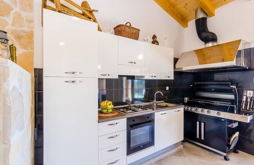 Vodovađa Apartment | Cozy apartment in Dubravka with sauna