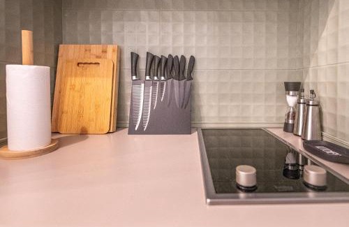 Exarhia Apartment | Cozy Apartment in Exarchia, Walk to Athens Museum