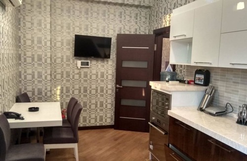 Nasimi Apartment | Cozy apartment in heart of city