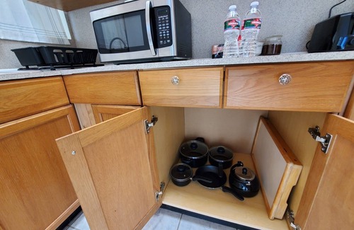 Clodine Apartment | Cozy Apartment in Houston W/Free Parking